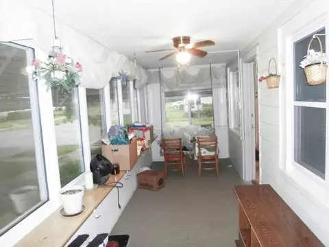 152 Summit Ave, Waterloo, IA 50701 photo 4