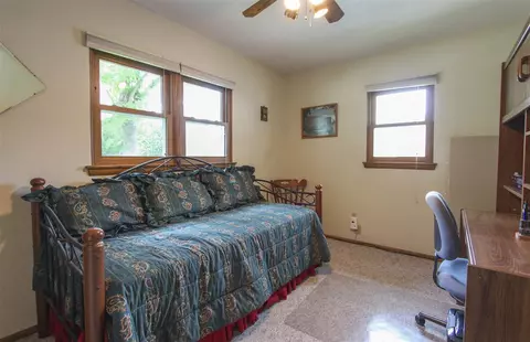 510 Devonshire Dr, Waterloo, IA 50701 photo 13