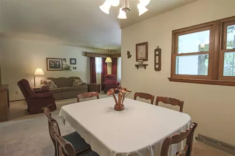 510 Devonshire Dr, Waterloo, IA 50701 photo 7