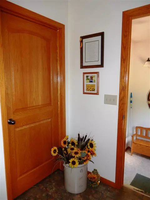 706 A Ave, Sumner, IA 50674 photo 8
