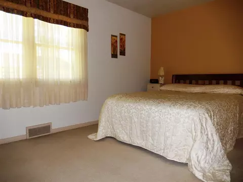706 A Ave, Sumner, IA 50674 photo 10