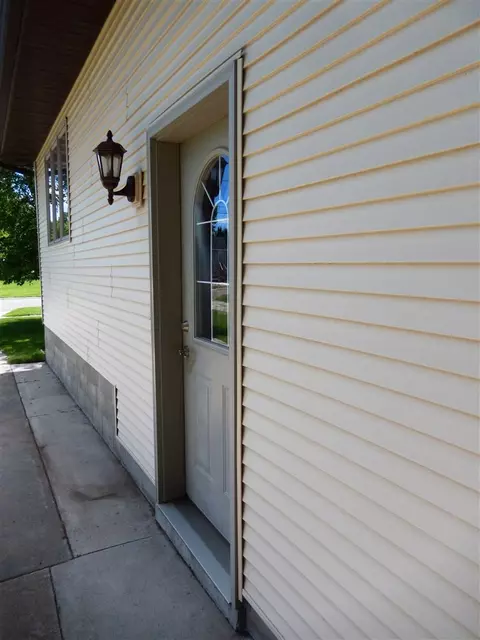 706 A Ave, Sumner, IA 50674 photo 15