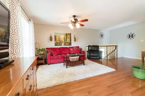 2706 Ryan Dr, Cedar Falls, IA 50613 photo 4