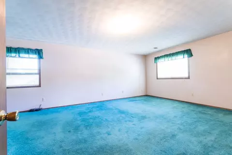875 Maxwell St, Waterloo, IA 50701 photo 12