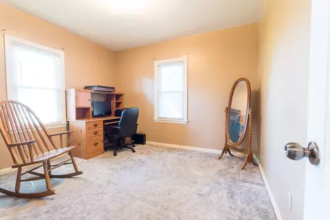 875 Maxwell St, Waterloo, IA 50701 photo 8