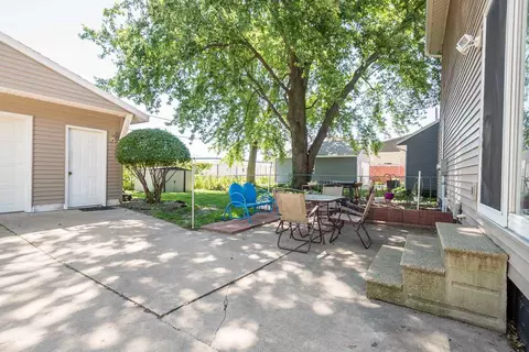 875 Maxwell St, Waterloo, IA 50701 photo 18