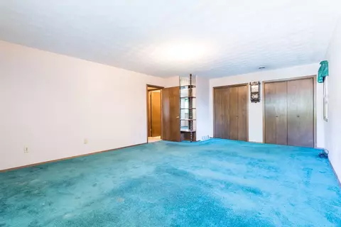 875 Maxwell St, Waterloo, IA 50701 photo 10