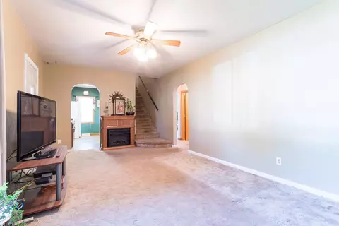 875 Maxwell St, Waterloo, IA 50701 photo 7