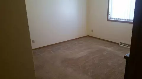 403 Union St, Aurora, IA 50607 photo 14