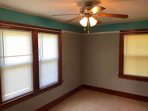 702 6th St, Gladbrook, IA 50635 photo 11