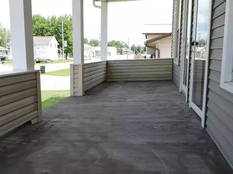 735 County St, Ridgeway, IA 52165 photo 10