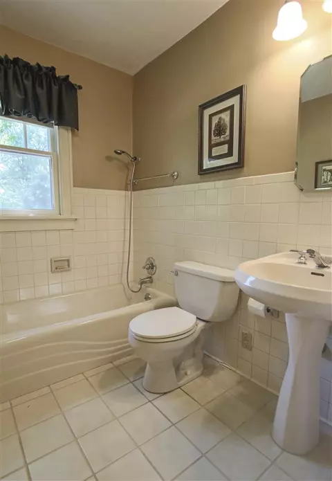 424 Sunset Rd, Waterloo, IA 50701 photo 12