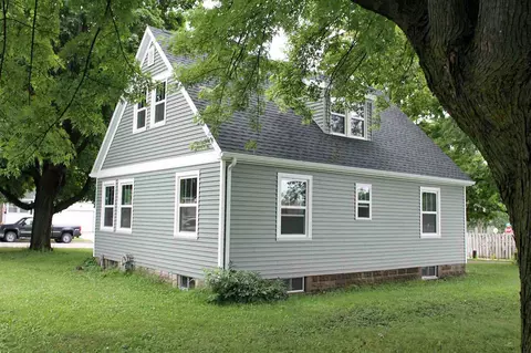 110 Eagle St, Denver, IA 50622 photo 14