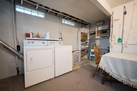 1158 E Ridgeway Ave, Waterloo, IA 50702 photo 14