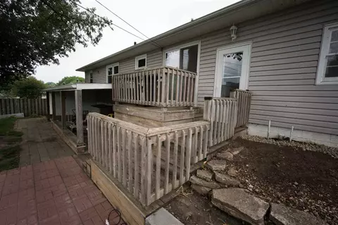 1158 E Ridgeway Ave, Waterloo, IA 50702 photo 18