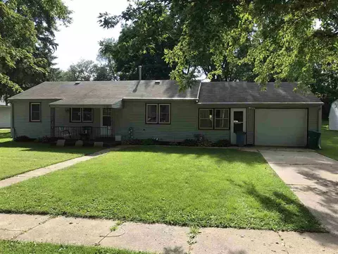110 NW Short, Hazleton, IA 50641 photo 1
