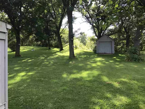 110 NW Short, Hazleton, IA 50641 photo 2