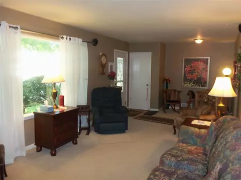 511 Progress Ave, Waterloo, IA 50701 photo 5