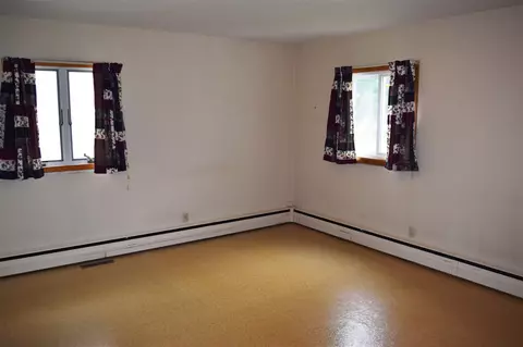 307 E Broadway St, Decorah, IA 52101 photo 6