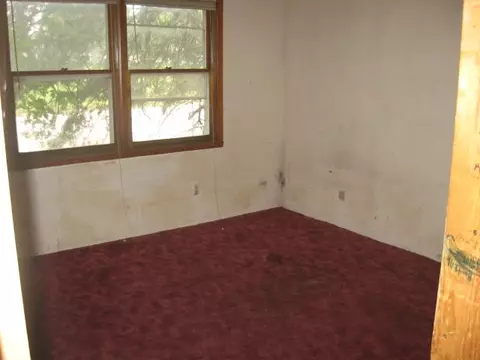 205 E Dunkerton St, Dunkerton, IA 50626 photo 8