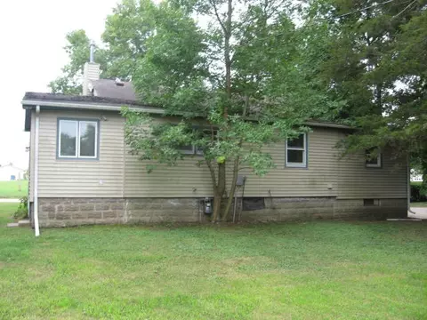 205 E Dunkerton St, Dunkerton, IA 50626 photo 4