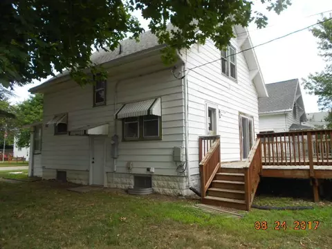 1302 Forest, Waterloo, IA 50702 photo 2