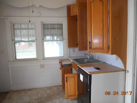 1302 Forest, Waterloo, IA 50702 photo 9