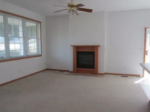206 Walnut #2, Traer, IA 50675 photo 2