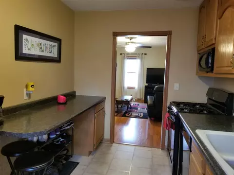 933 Cornwall Ave, Waterloo, IA 50702 photo 5