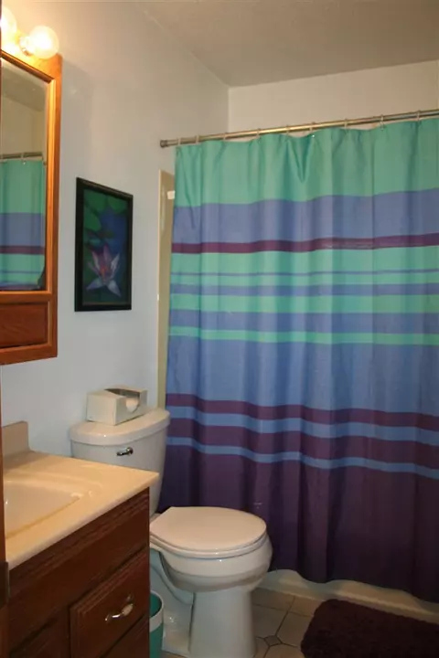 933 Cornwall Ave, Waterloo, IA 50702 photo 6