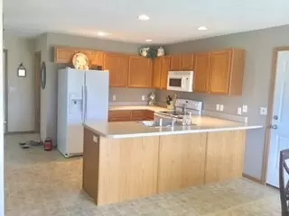 5022 Millenium Dr, Cedar Falls, IA 50613 photo 3