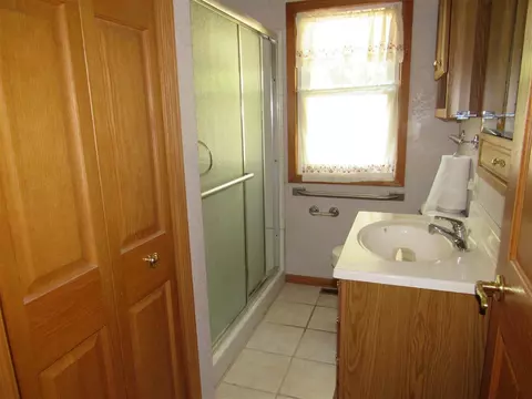 1825 Forest Ave, Waterloo, IA 50702 photo 11