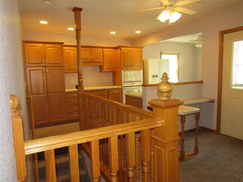 1825 Forest Ave, Waterloo, IA 50702 photo 9