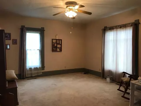 610 Mill St, Traer, IA 50675 photo 5