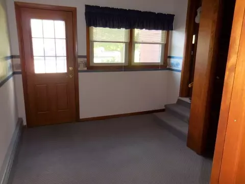 102 E Ridge St, Readlyn, IA 50668 photo 12