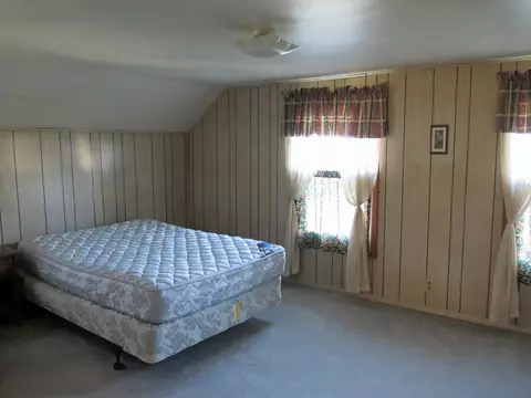 309 E Broadway St, Decorah, IA 52101 photo 8