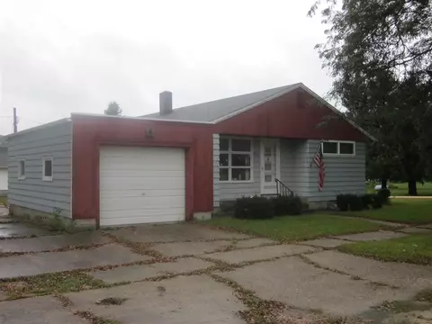 205 E 3rd Ave, Wadena, IA 52169 photo 1