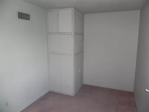 416 E Barbara St, Shell Rock, IA 50670 photo 6