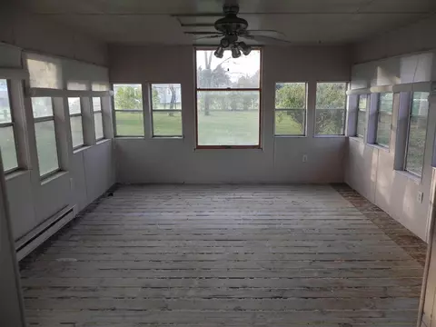 416 E Barbara St, Shell Rock, IA 50670 photo 7