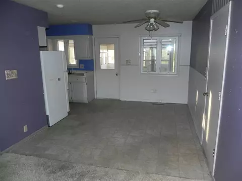 416 E Barbara St, Shell Rock, IA 50670 photo 13