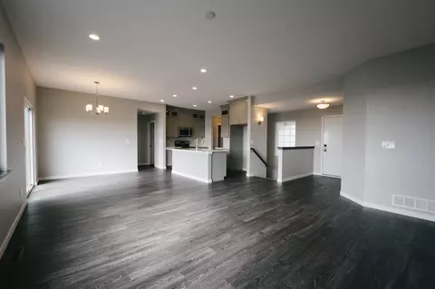 1208 Partridge Ln, Waterloo, IA 50701 photo 5