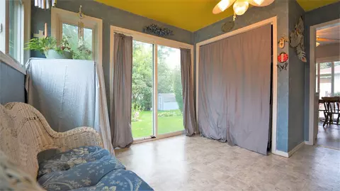 150 Bourland Ave, Waterloo, IA 50702 photo 16