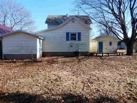 207 N Walnut St, Sumner, IA 50674 photo 11