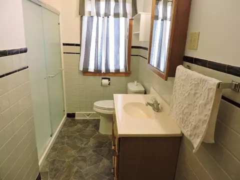 303 E Main St, Decorah, IA 52101 photo 5