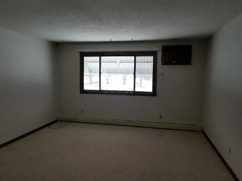 804 Mitchell, Ackley, IA 50601 photo 5