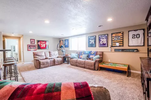 4917 Millenium Dr, Cedar Falls, IA 50613 photo 7