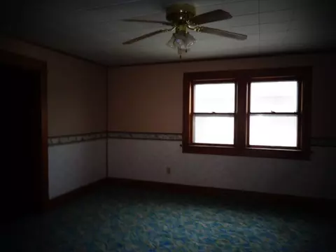 814 Main, Plainfield, IA 50666 photo 7