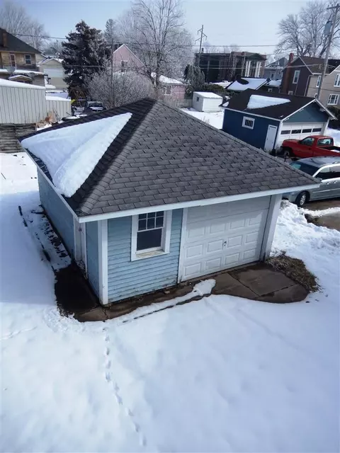 212 E 1st St, Sumner, IA 50674 photo 14