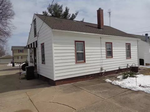 876 Maxwell St, Waterloo, IA 50701 photo 13