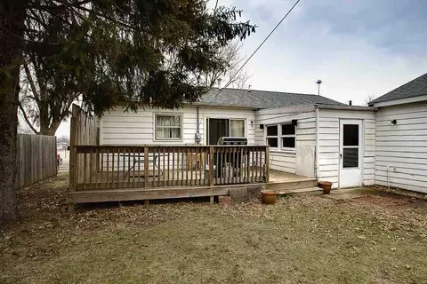 1230 Sheldon St, Waterloo, IA 50701 photo 18